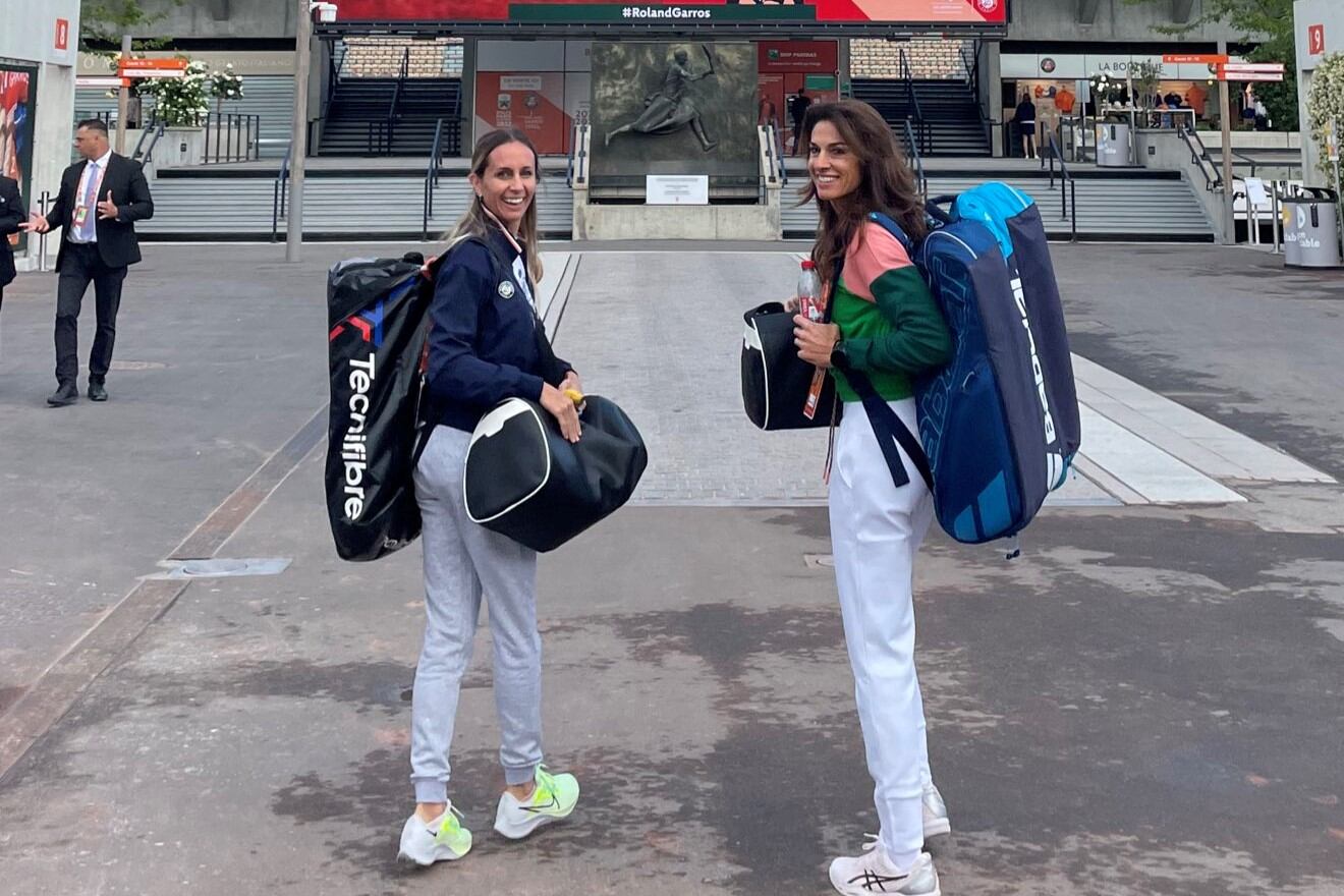 Debut y triunfo para Sabatini y Dulko en el Torneo de Leyendas de Roland Garros. Imagen: @sabatinigabyok.