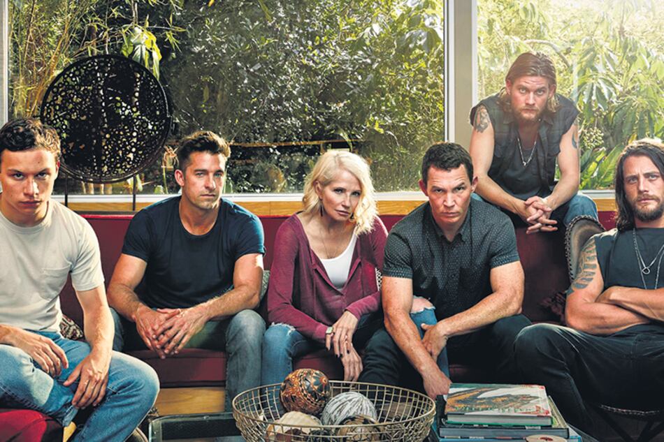 Animal Kingdom está conformada por trece episodios de una hora.