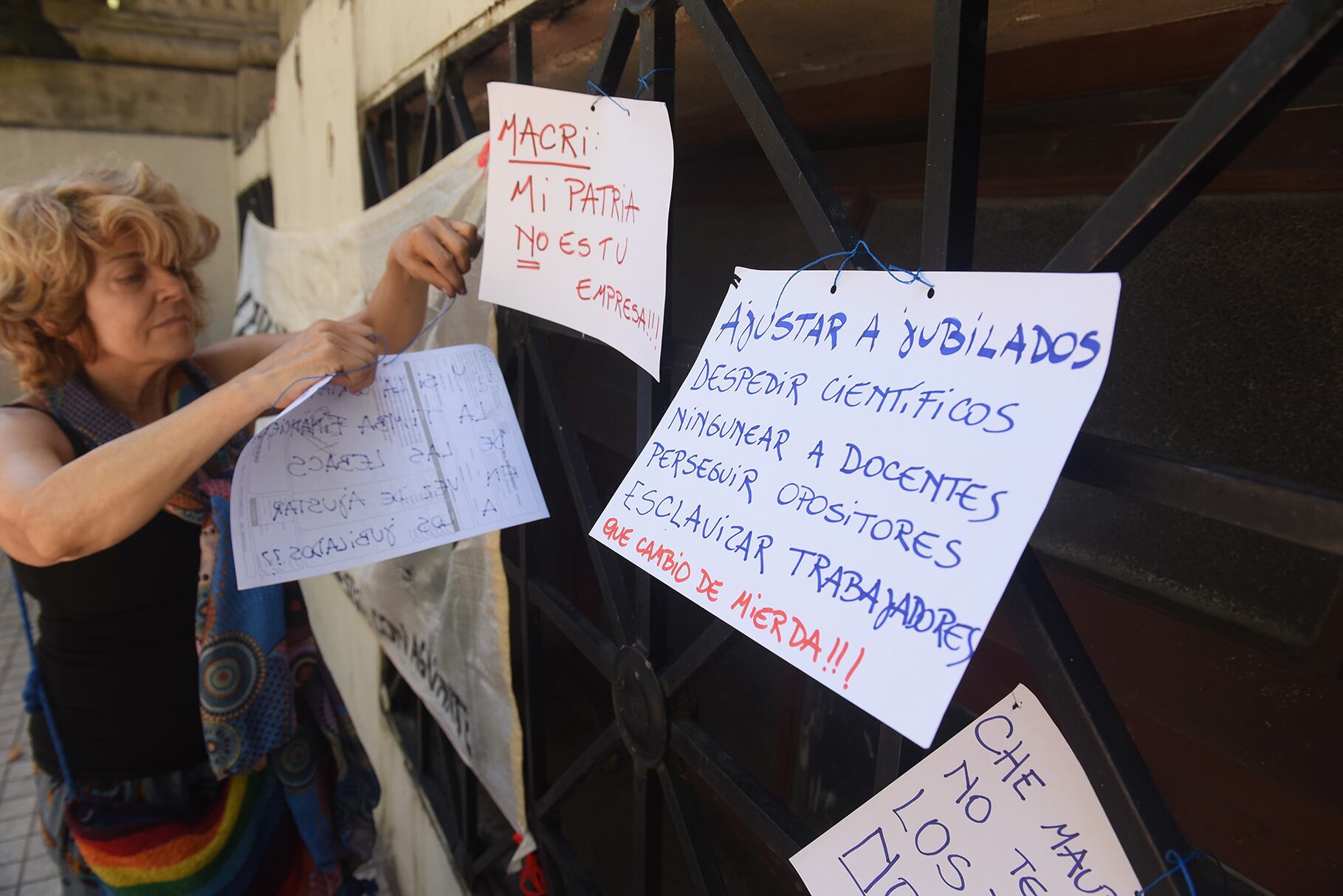 La evolución del desempleo se agudizó a partir de la crisis cambiaria que comenzó en mayo.