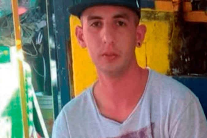 Matías Ignacio Gazzani tiene 29 años, y una orden de captura nacional. 
