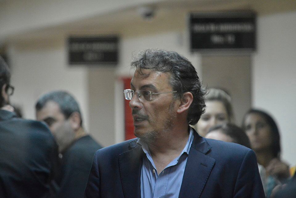 Ademar Bianchini recibió a la madre de la víctima y tomó testimonios. 