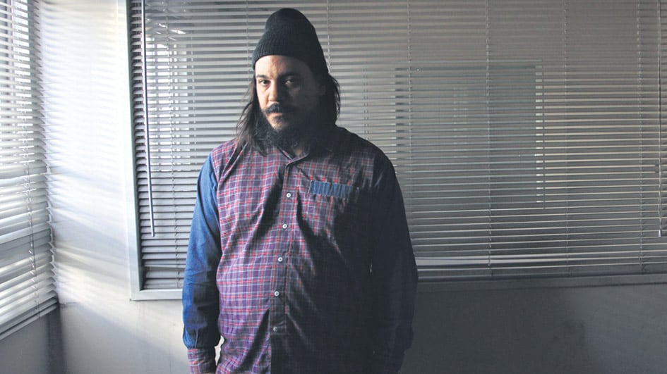 El nacimiento de su hija Govinda motivó a Shaman Herrera a volver a la Patagonia.