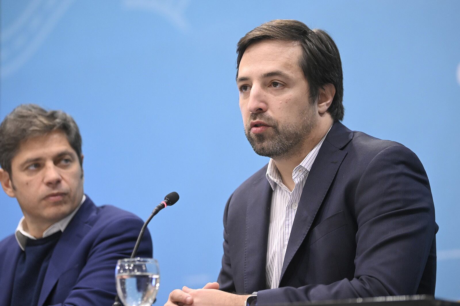 Nicolás Kreplak y Axel Kicillof durante los anuncios de ayer.