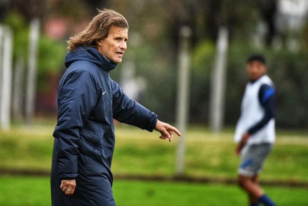 Insua volvió al fútbol argentino 