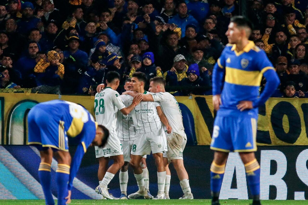 El festejo del Taladro, que hacía 13 años que no ganaba en La Bombonera