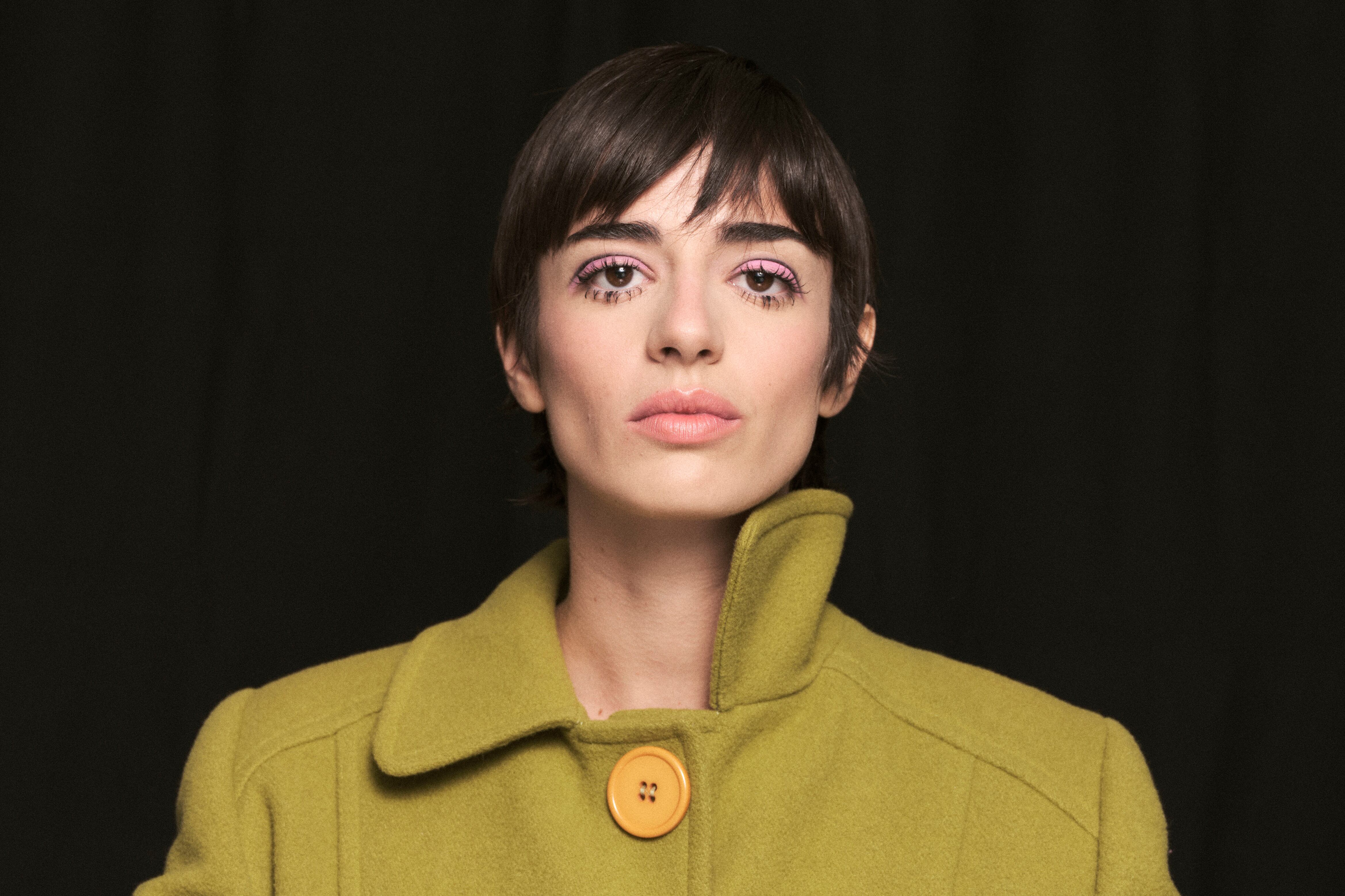 “Estoy tratando de soltar la guitarra porque siento que tengo otras cosas"