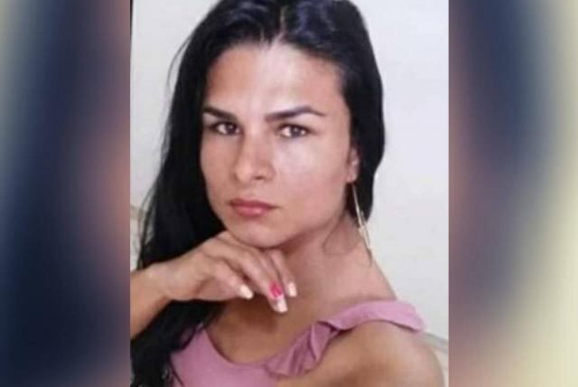 Juliana Giraldo fue tiroteada cuando conducía su auto hacia un control de la autopista el Miranda, Cauca.