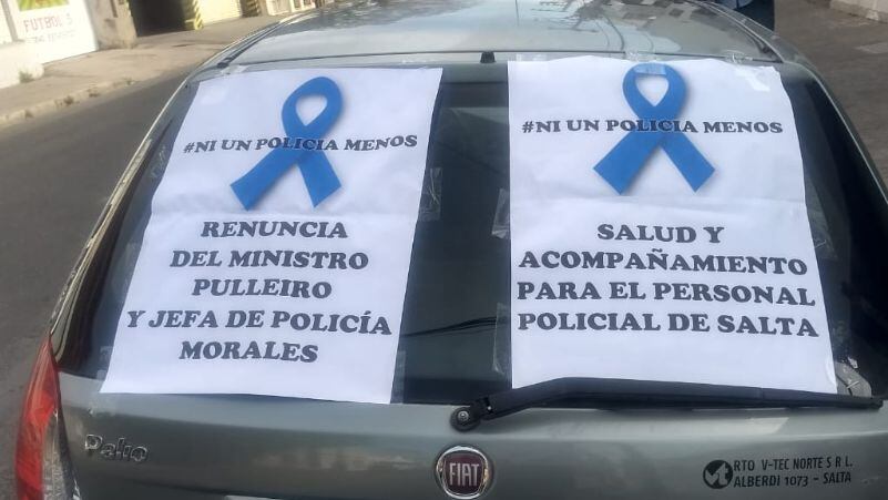 Marcha de familiares de policías