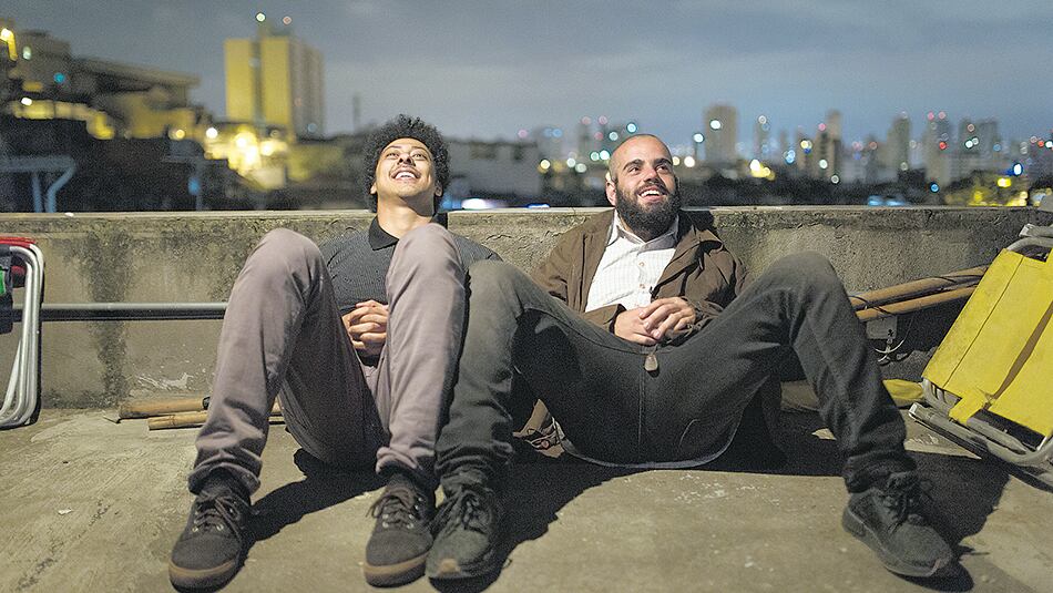 El protagonista de la serie es un dealer que debe amoldarse a la nueva realidad de la marihuana legal.