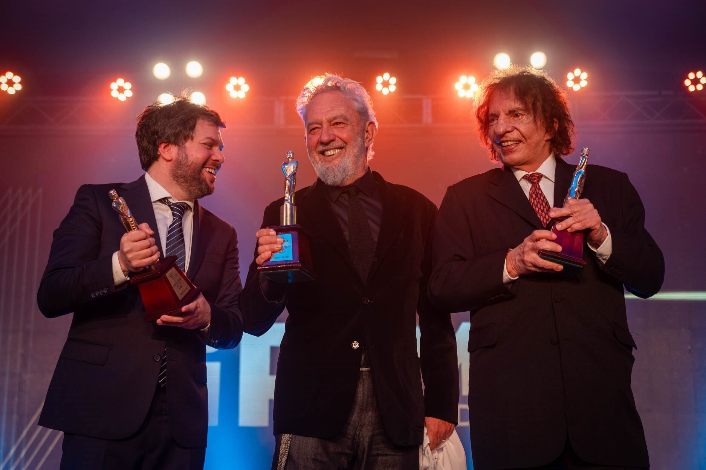 Kaczka, Mir y Dolina, los ganadores del Martín Fierro de Oro 2019, 2021 y 2020, respectivamente (Foto: Benitez Santiago/AFS).