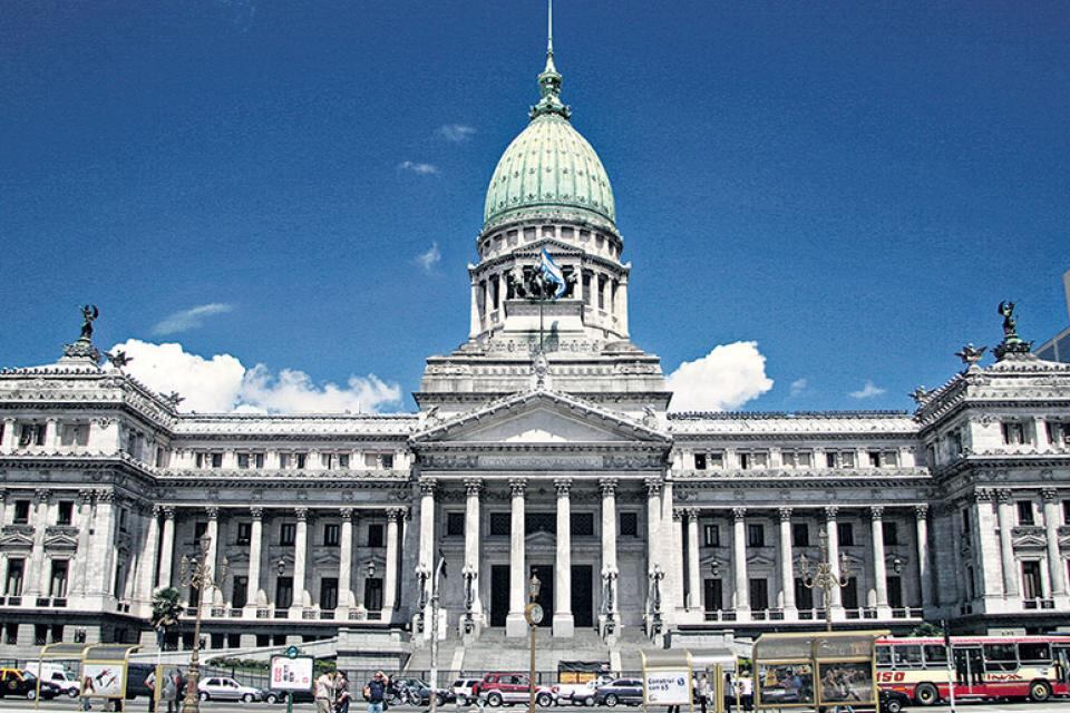 El proyecto de Ley de Solidaridad Social y Reactivación Productiva ya tiene dictamen.