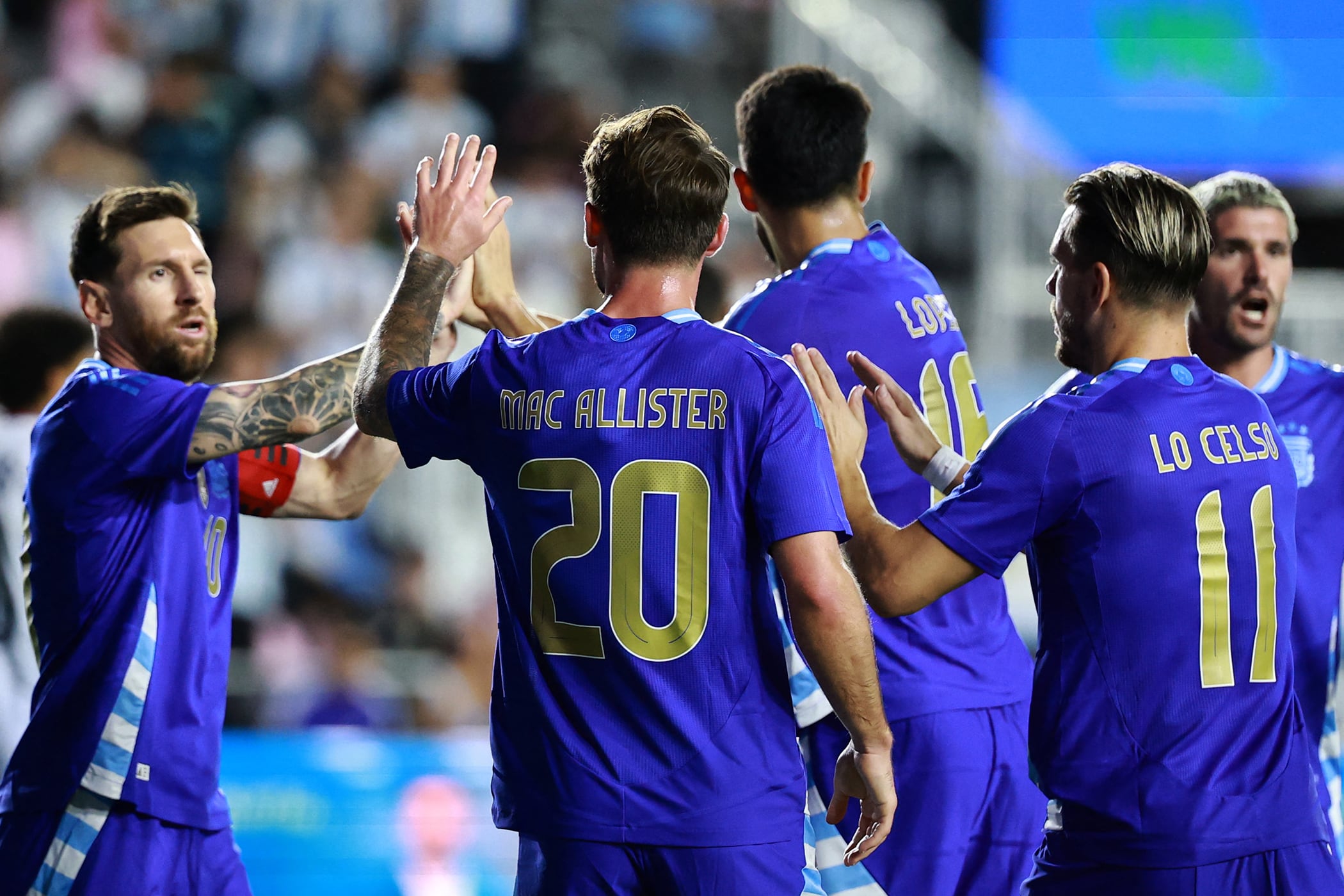 Los jugadores argentinos festejaron seguido