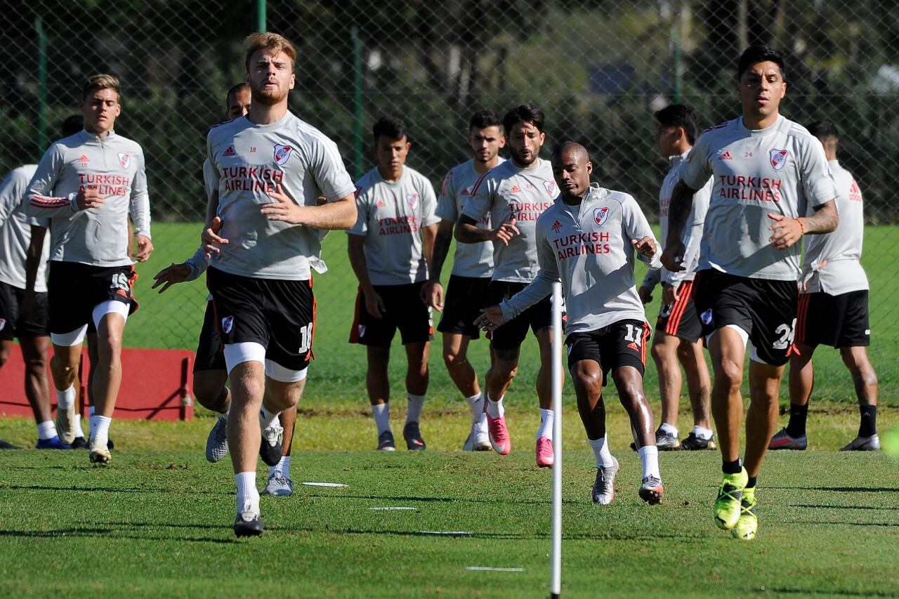 River se entrenó en Ezeiza.