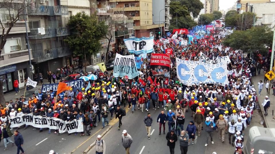 La marcha salió de Liniers y atravesó la ciudad hasta llegar al Congreso.