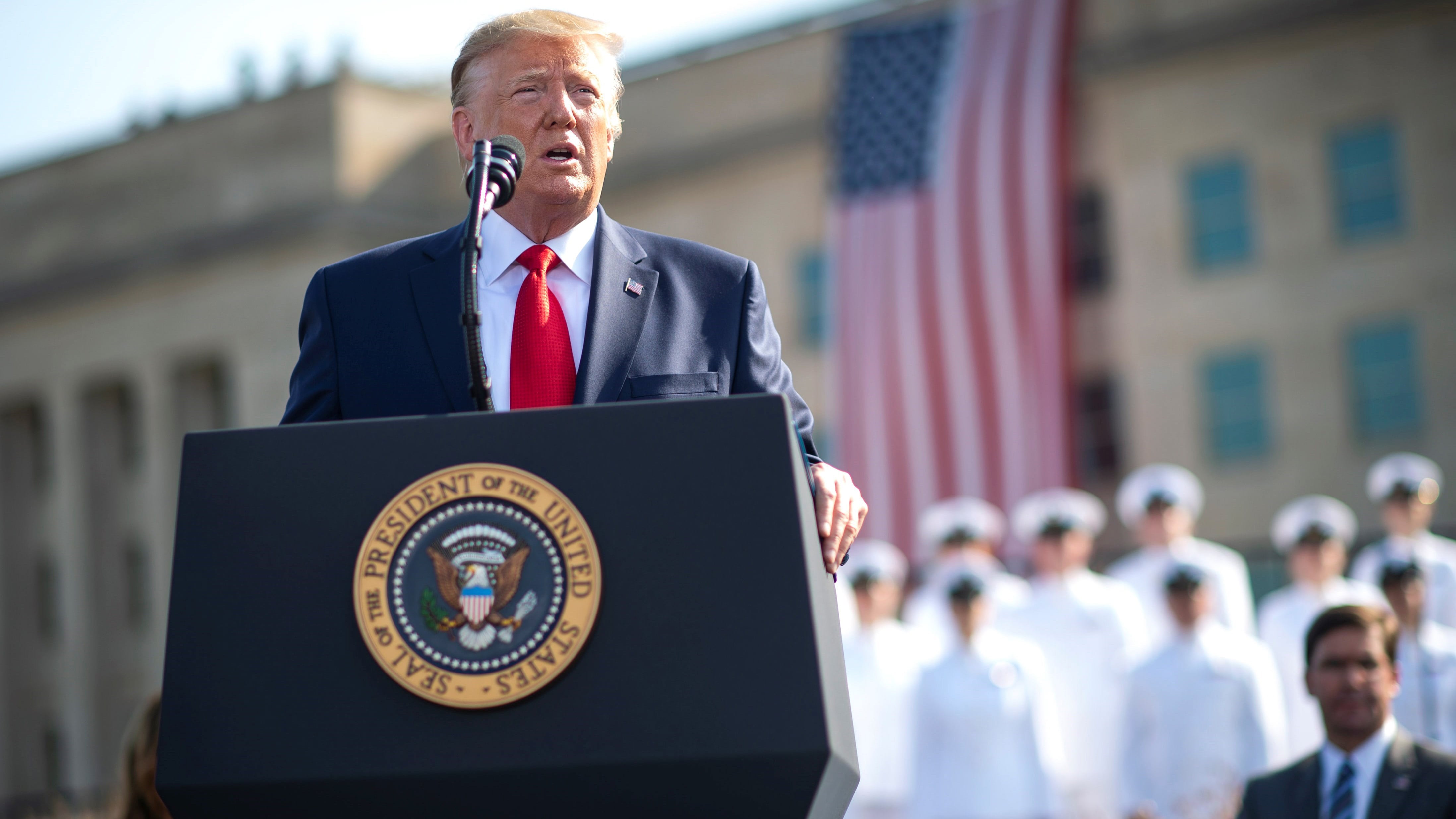 El presidente estadounidense, Donald Trump, aclaró que la medida no tiene por objeto una represalia miiltar.