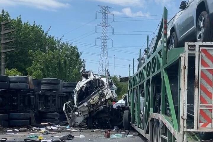 El choque se produjo en el km 46 del ramal Escobar de la Panamericana, a la altura de Maschwitz.
