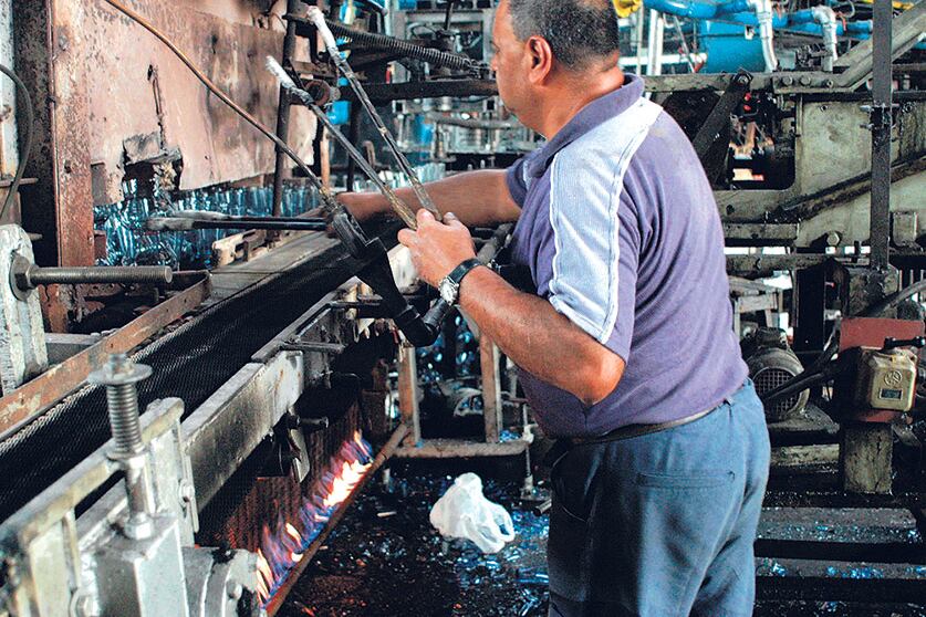 De 11 sectores analizados, en ocho hubo retracción de la actividad, de hasta el 8 por ciento en 2016.