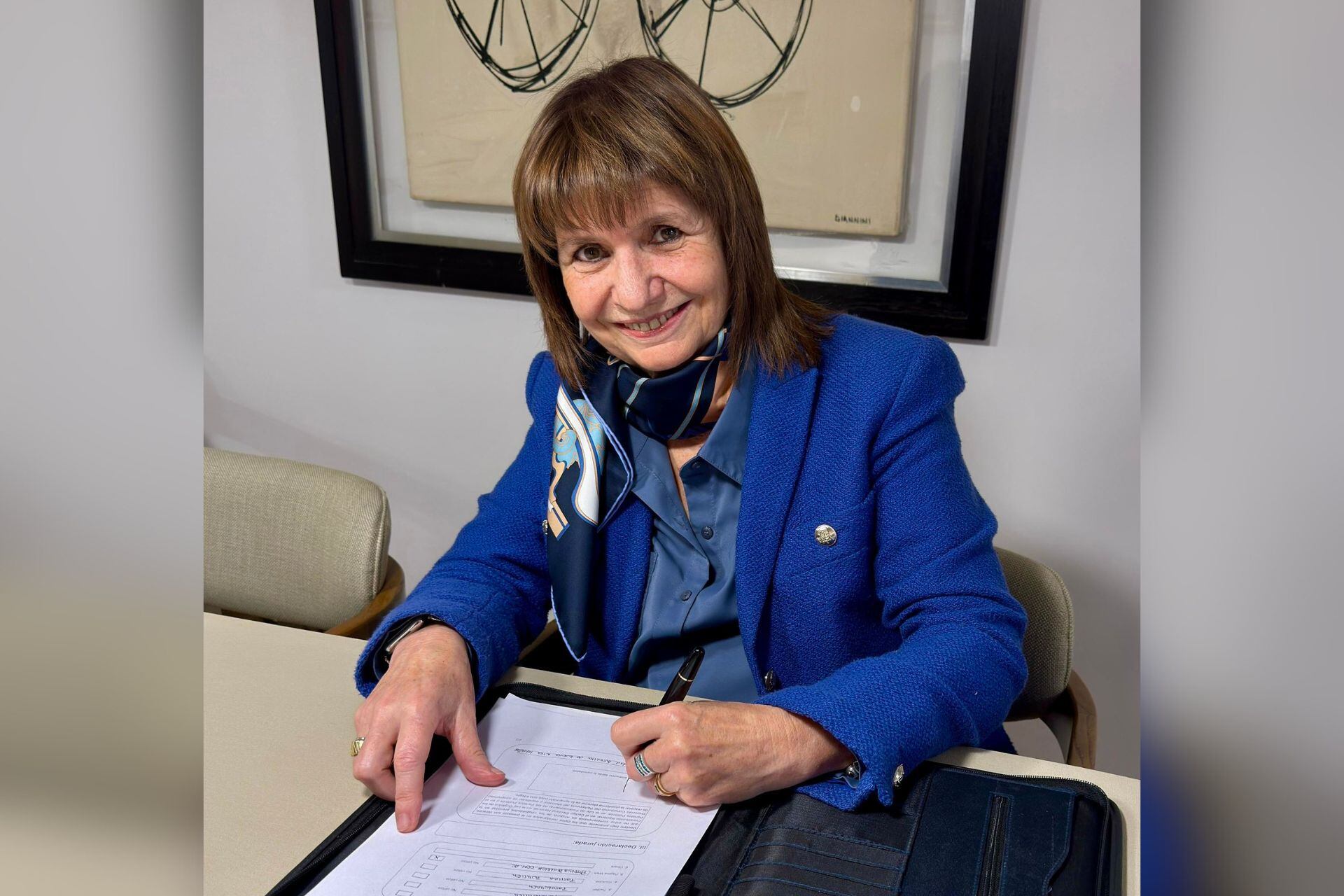 Vocación de servicio: Bullrich cambia el Ejecutivo por el Senado