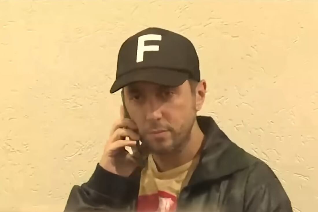 Jey Mammón, antes de partir rumbo a España. Imagen: captura de TV