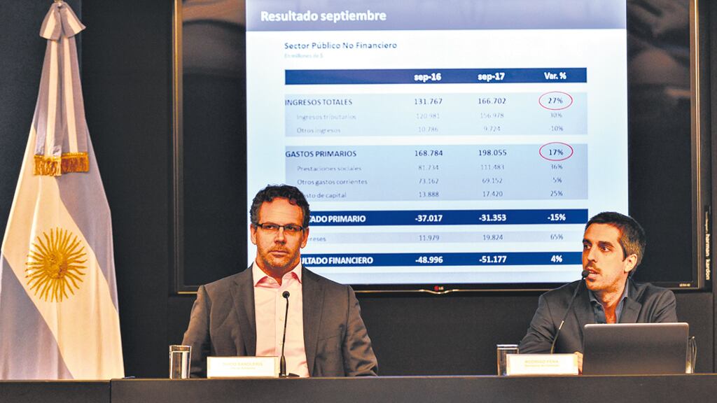 Rodrigo Pena, secretario de Hacienda. “Se sobrecumplió la meta en el tercer trimestre.”