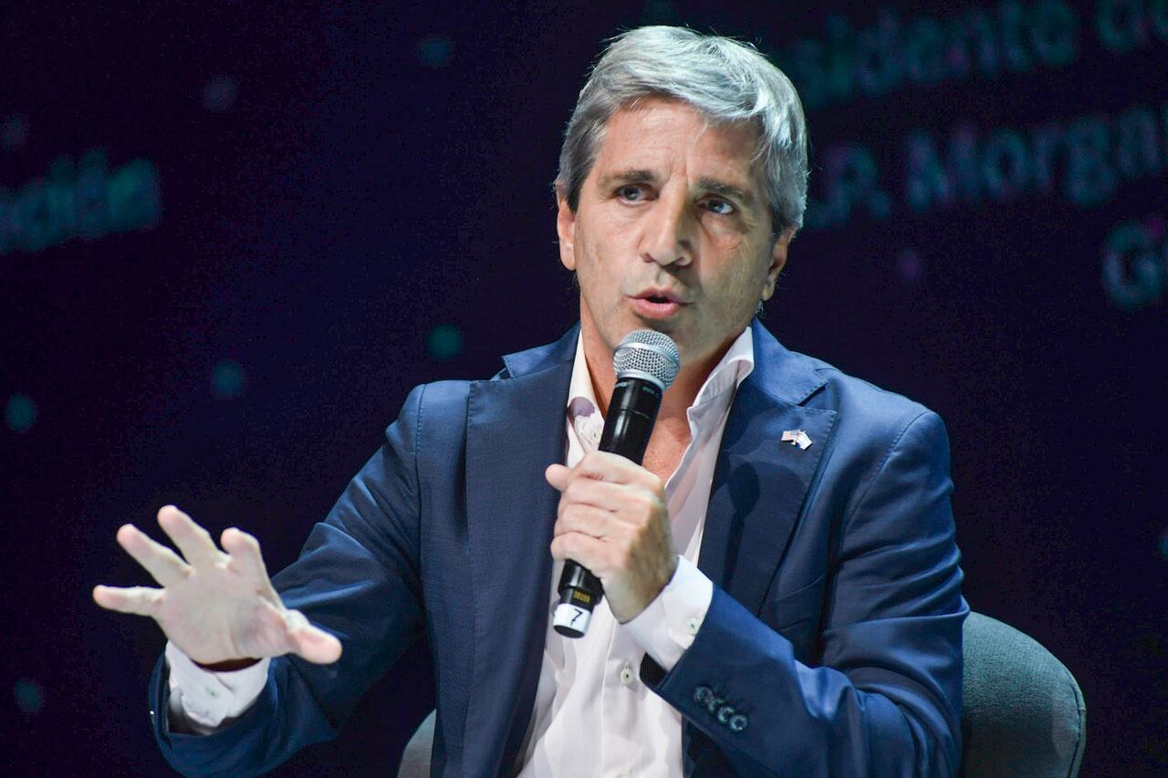 Luis Caputo, ministro de Economía.