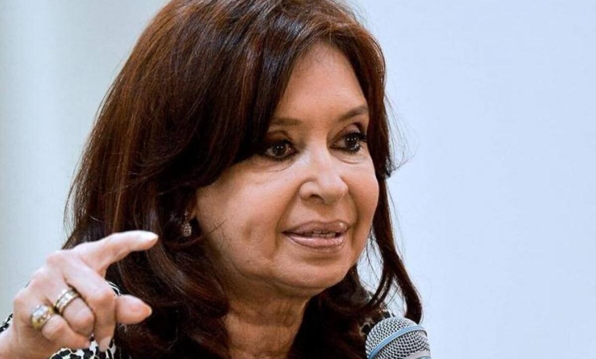 Cristina Kirchner dio a conocer una nueva carta sobre lo que implicó la deuda con el FMI contraída por Macri.