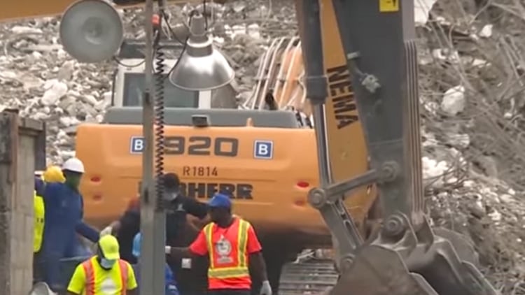 La tragedia se produjo en un edificio de 21 pisos situado en Lagos, capital económica del país.