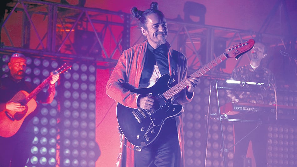 Café Tacvba sonó aplastante pero, al mismo tiempo, logró crear en cada tema texturas y climas.