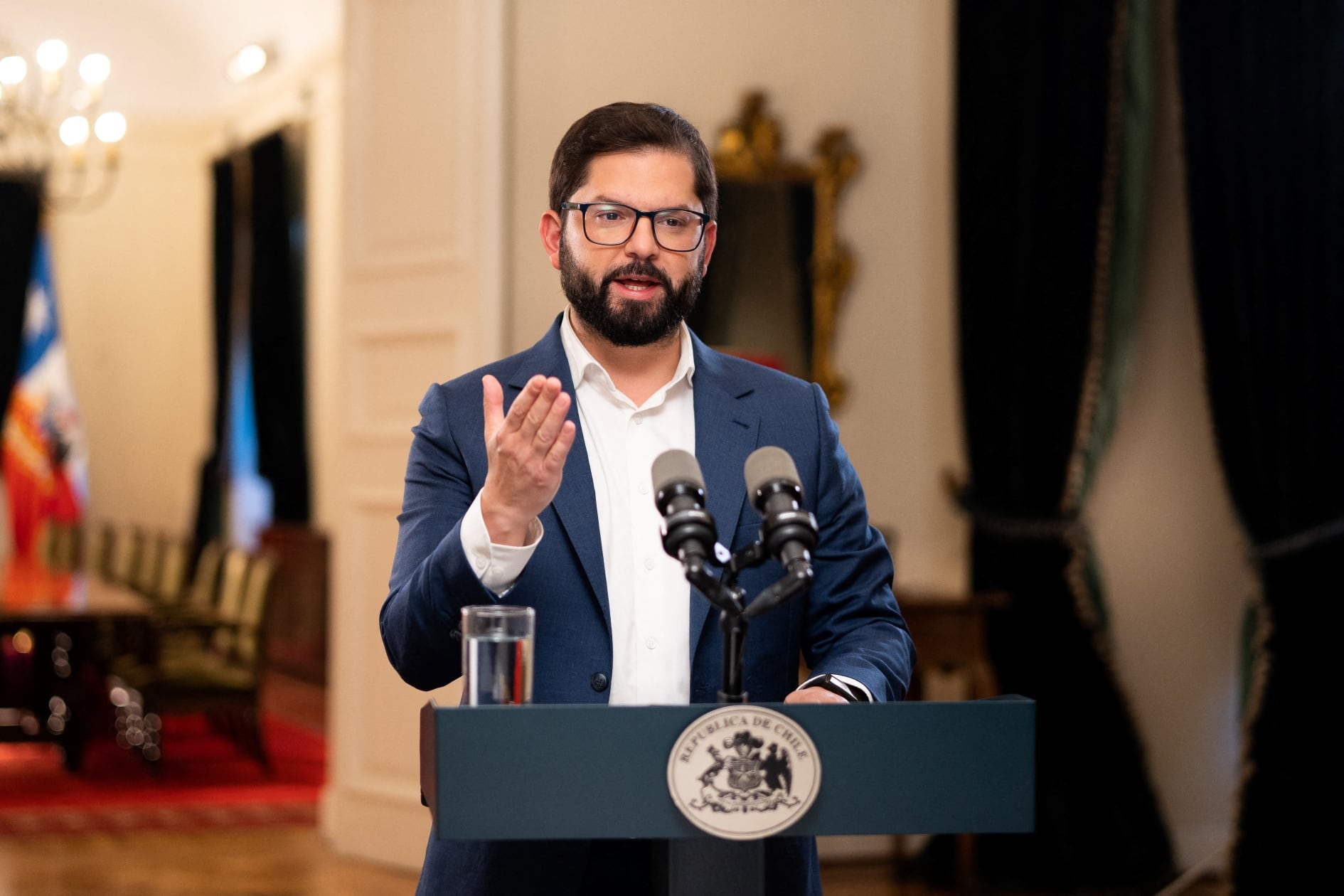 En cadena nacional, Boric anunció la nueva "Política Nacional del Litio" (Foto: AFP).