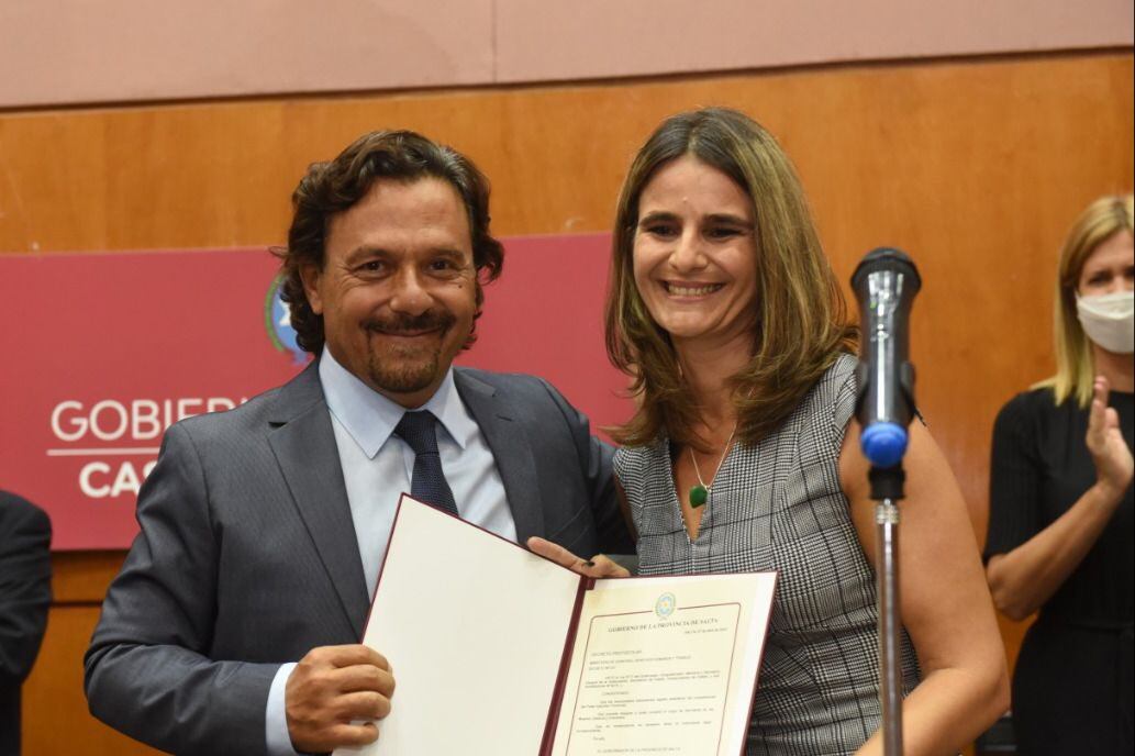 Sáenz y Carrique al momento de la asunción.