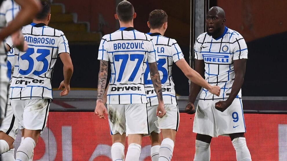 Lukaku festeja el primero del Inter.