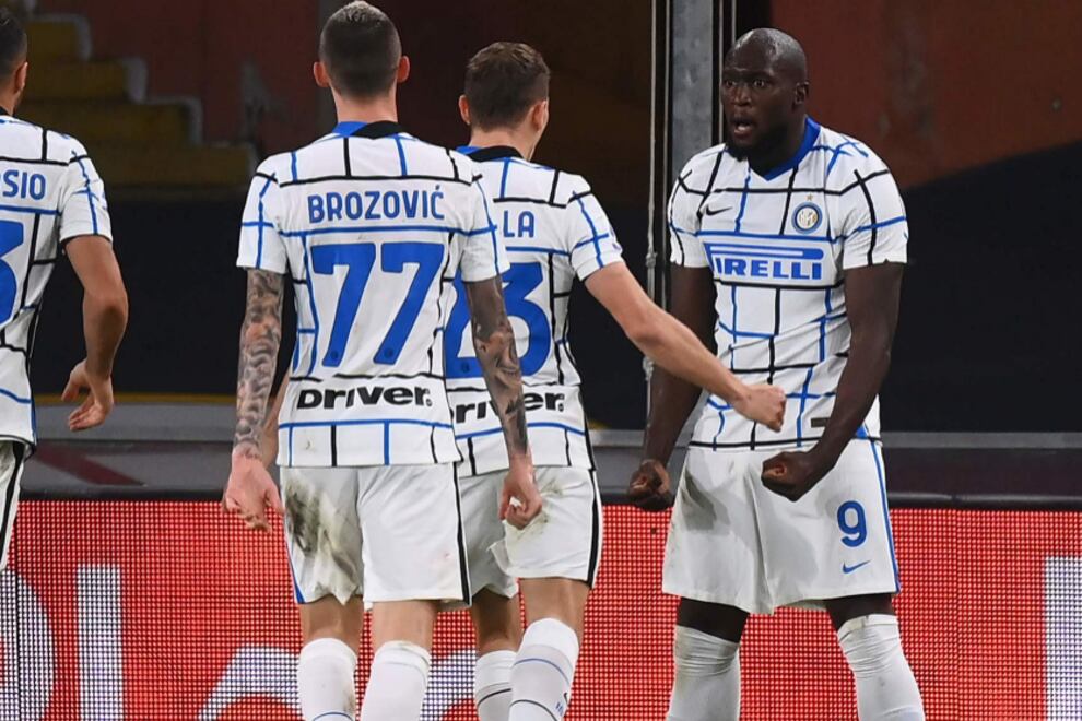 Lukaku festeja el primero del Inter.