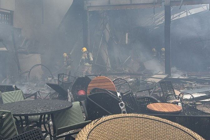 La mueblería de Gramado, Brasil, donde se estrelló la avioneta.