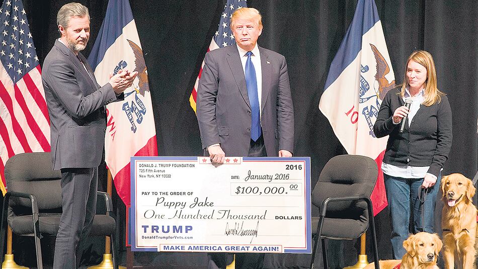 Trump calificó la demanda como un caso ridículo impulsada, dijo, por sórdidos demócratas de Nueva York.