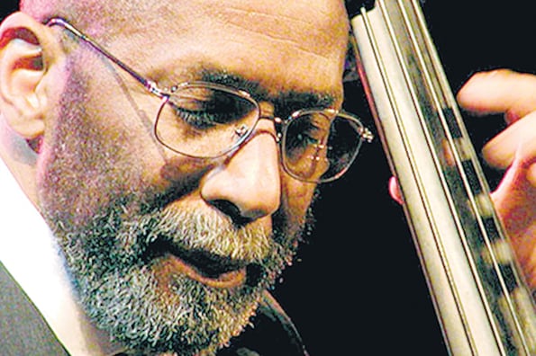 La cuenta oficial marca la participación de Carter en 2.221 discos y espera “poder seguir agregando”.