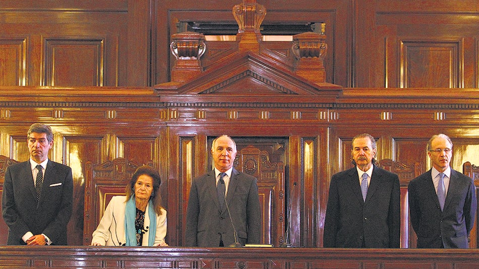 Las escuchas pasaron a la Corte Suprema luego de que el Gobierno se las sacara a la Procuración.