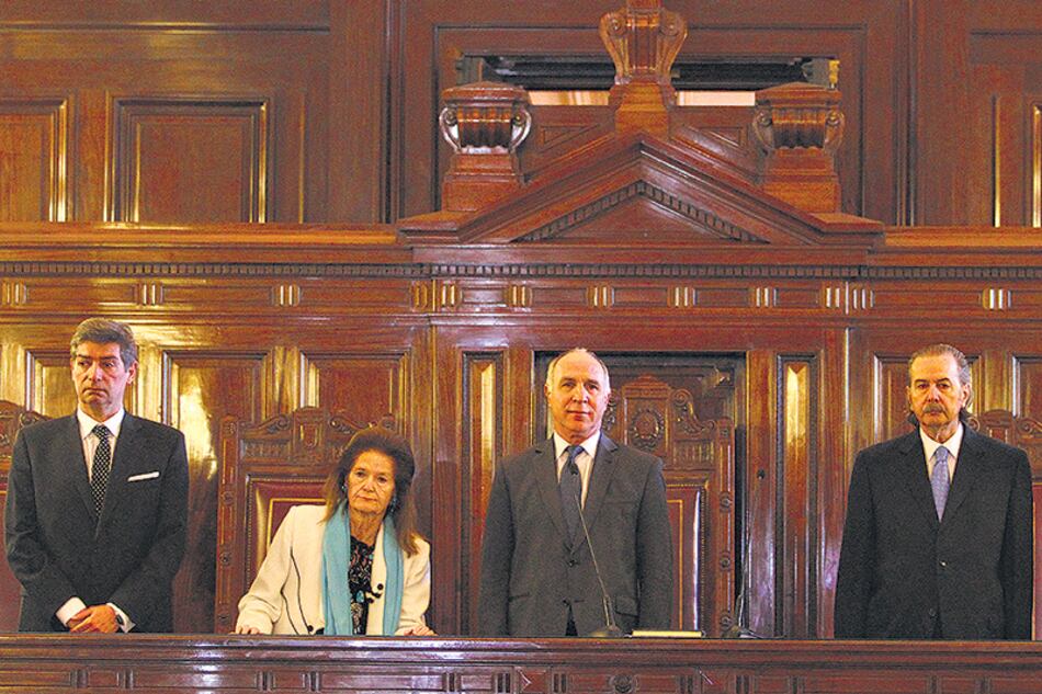 Las escuchas pasaron a la Corte Suprema luego de que el Gobierno se las sacara a la Procuración.