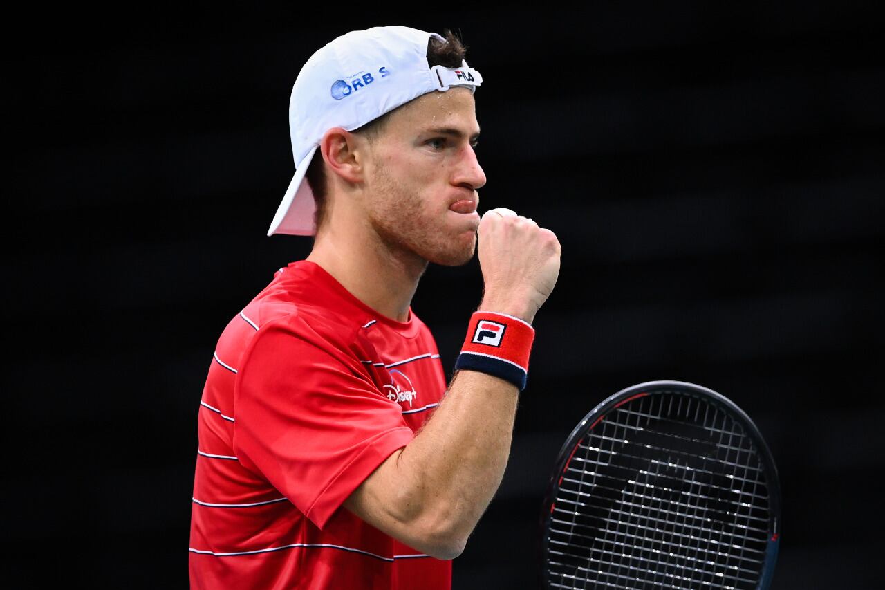Diego Schwartzman le ganó a Alejandro Davidovich y pasó a cuartos de final del Masters 1000 de París.