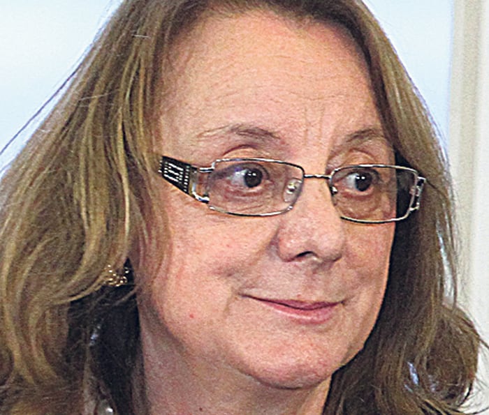 Alicia Kirchner denunció la falta de apoyo del Gobierno a Santa Cruz.