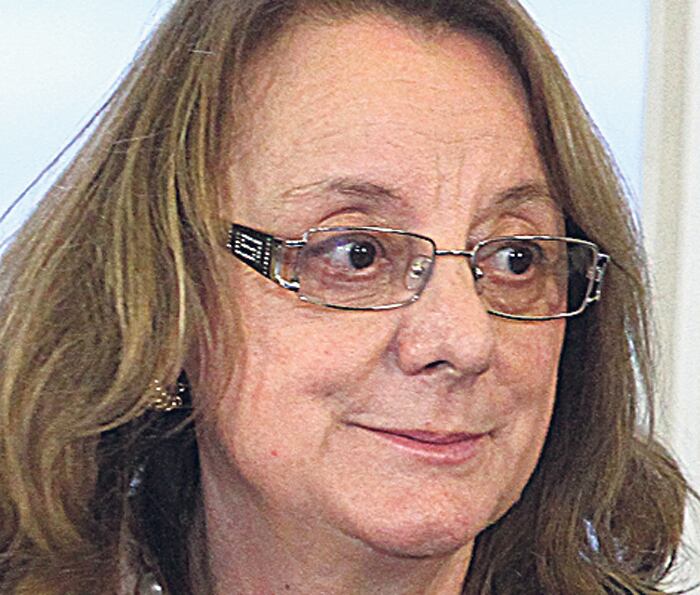 Alicia Kirchner denunció la falta de apoyo del Gobierno a Santa Cruz.