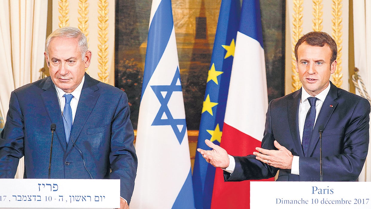 El encuentro entre Netanyahu y Macron fue en París; el premier israelí viaja hoy a Bruselas.