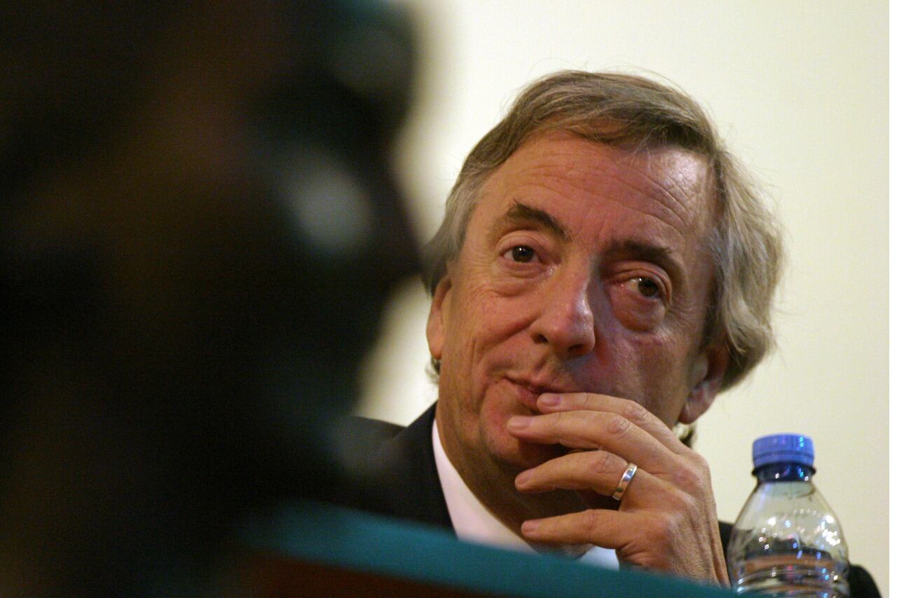 Fotos, videos y frases históricas características de Kirchner inundaron Tuiter con el hashtag #Nestorcumple. 