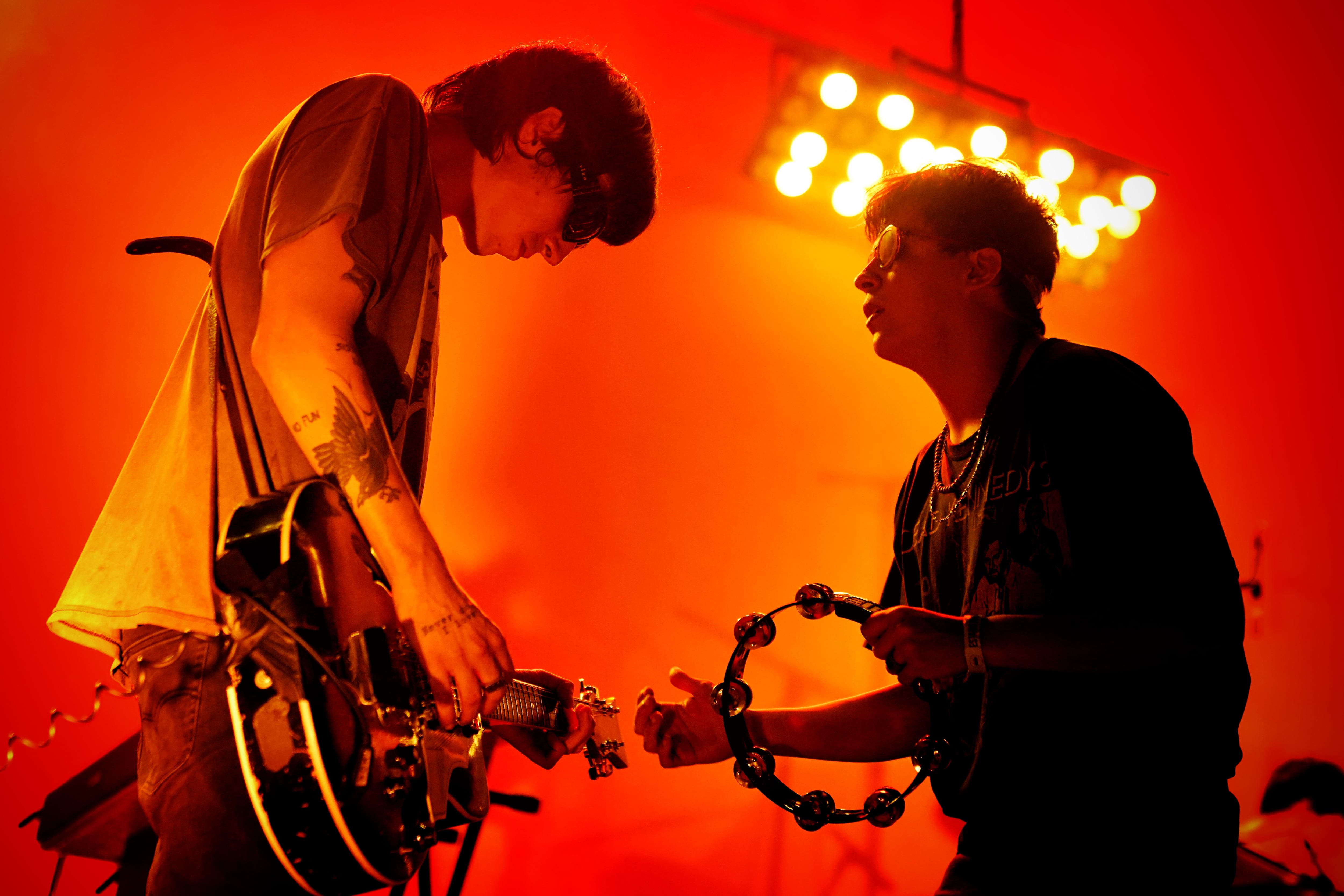 La banda emblema de la nueva escena no para de escalar su propuesta, incluidos los tres discos que sacaron en un año y medio