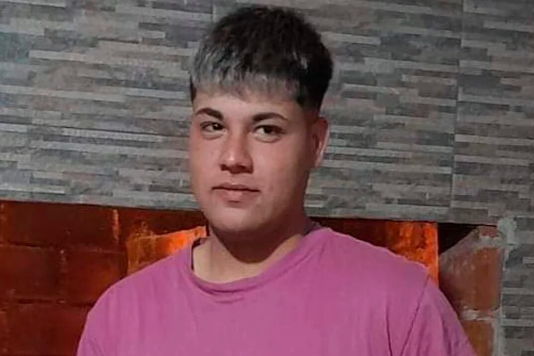 Tomás Tello tenía 18 años cuando murió tras el ataque de una patota.