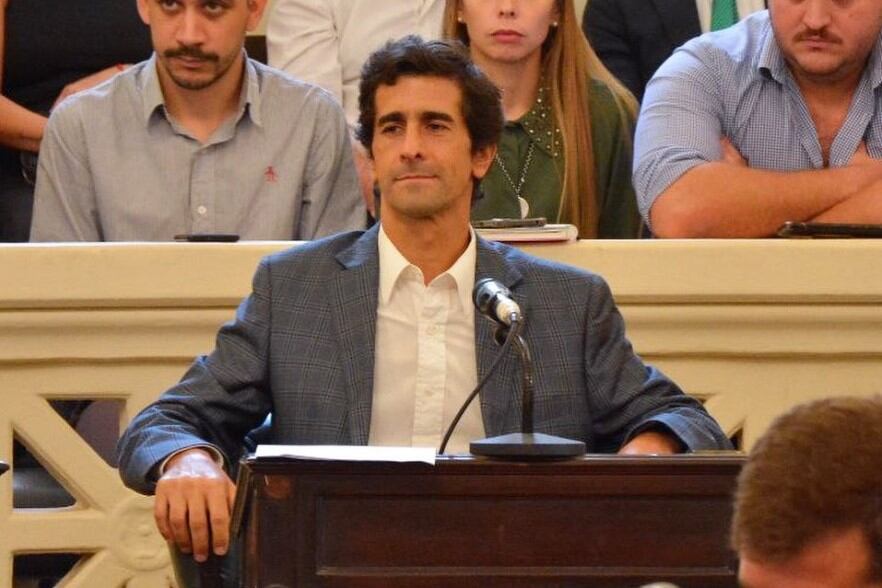 Corrientes: un legislador presentó un proyecto de ley para cobrarle la atención médica a extranjeros