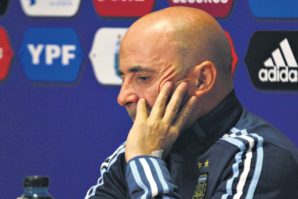 La variantes son tan numerosas como los ensayos de Sampaoli.