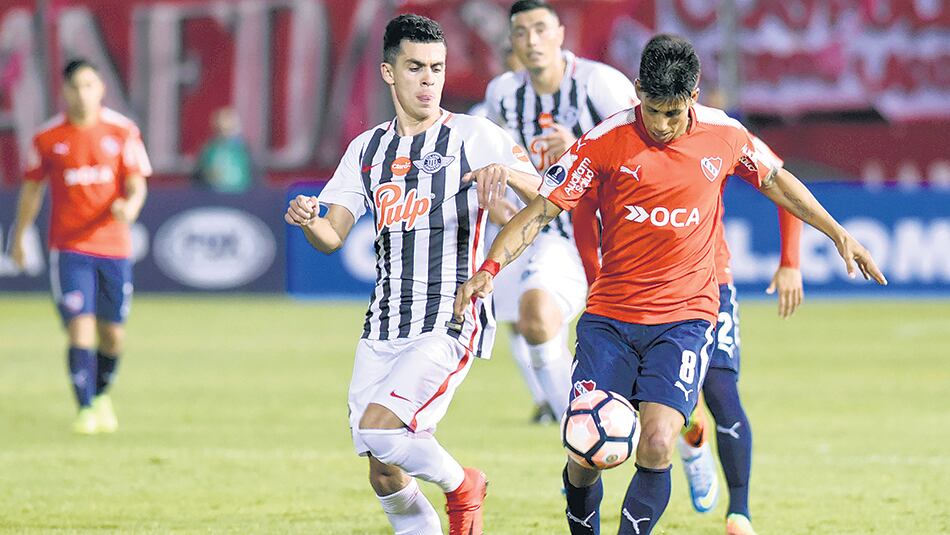 Independiente tuvo un buen rendimiento en Asunción, pero le faltó precisión en la definición.