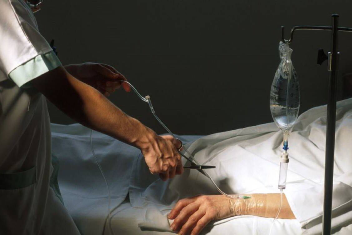 Un camionero que quedó tetrapléjico, el primer autorizado en Italia a tener un "suicidio asistido".