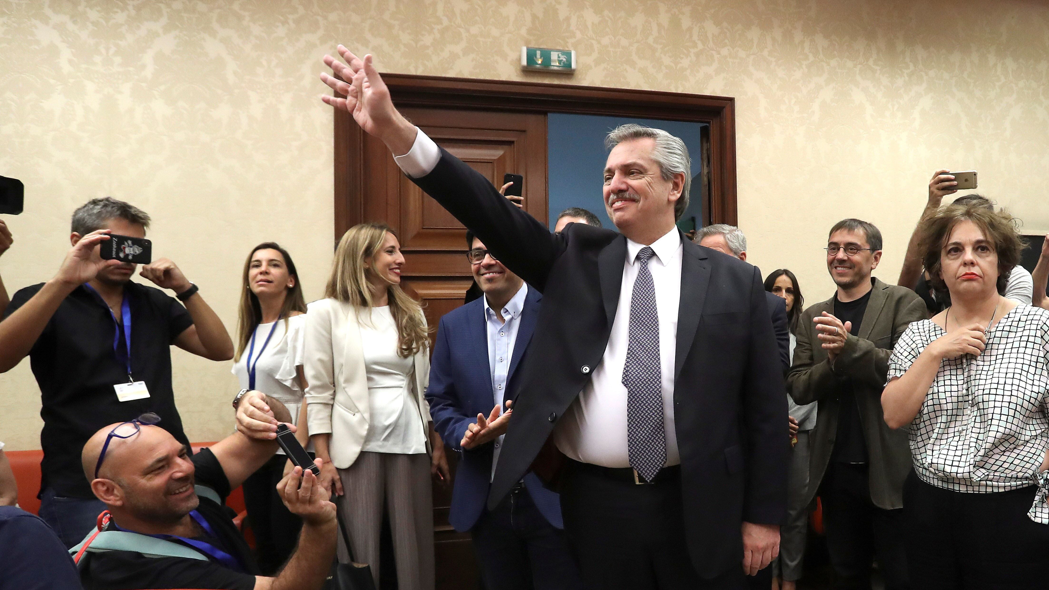 La principal tarea de Alberto Fernández es la construcción de un amplio consenso social.