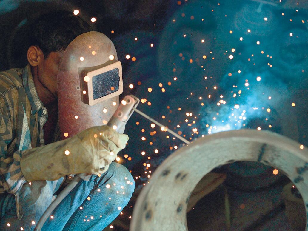 El sector maquinaria y equipo registró una caída del 9 por ciento de Hecho en Argentina.